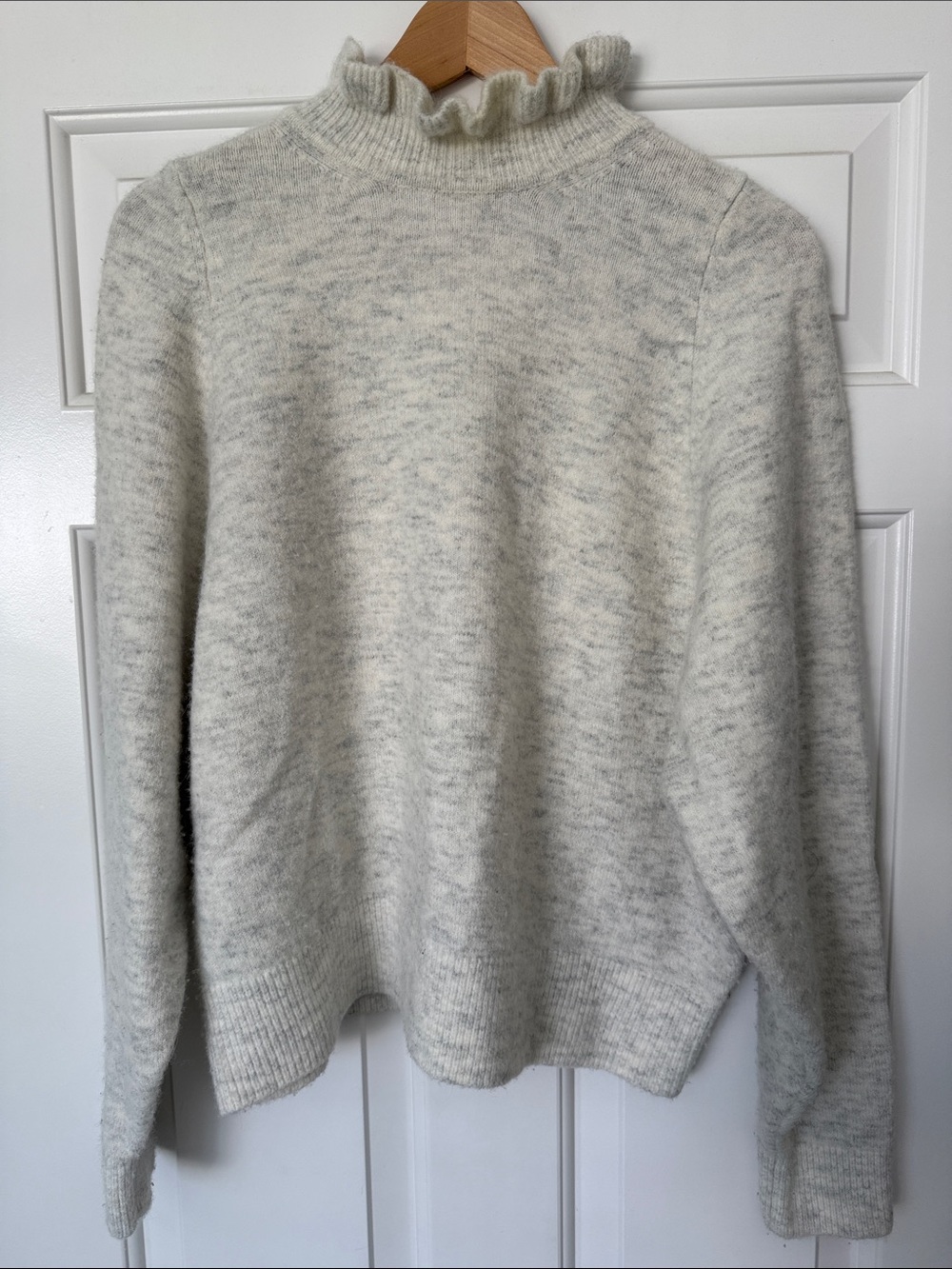 Scotch & Soda Ruffle Neck Heathered Gray Cream Sweater Large